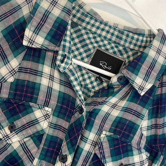 Rails Long Sleeve Plaid Shirt Size XS - Picture 2 of 5